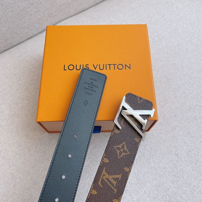 Louis Vuitton Belt 40MM LVB00024